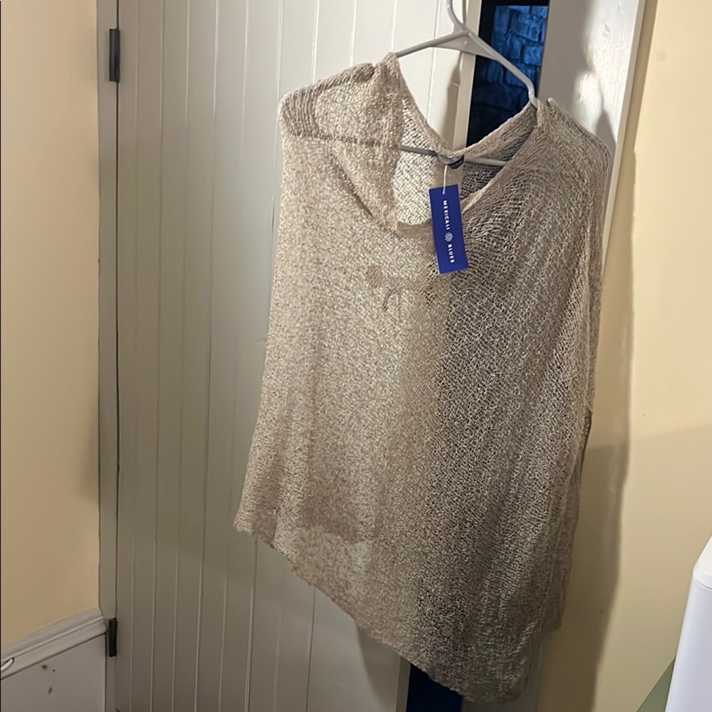 Elegant Beige wrap Mexicali Blues purchased in Newport NWT. OS. NS home
